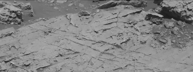 Sol 3085: Mast Camera (Mastcam)