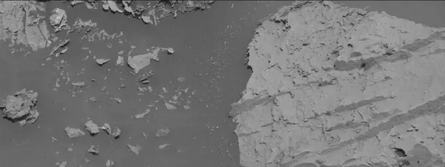 Sol 3085: Mast Camera (Mastcam)