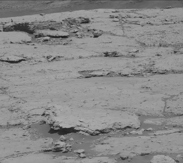 Sol 3085: Mast Camera (Mastcam)