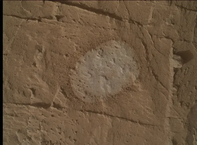 Sol 3085: Mars Hand Lens Imager (MAHLI)