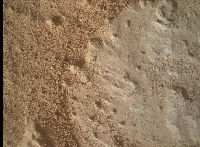 Sol 3085: Mars Hand Lens Imager (MAHLI)