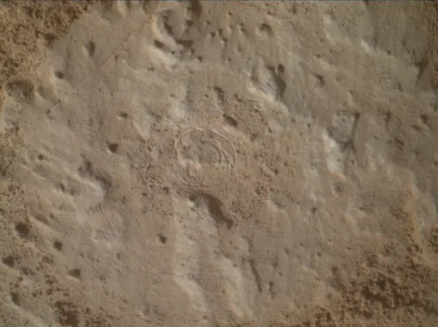 Sol 3085: Mars Hand Lens Imager (MAHLI)