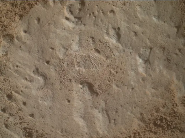 Sol 3085: Mars Hand Lens Imager (MAHLI)