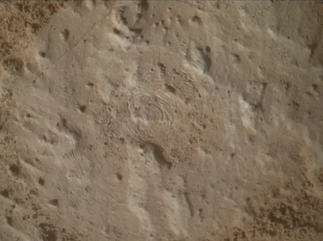Sol 3085: Mars Hand Lens Imager (MAHLI)