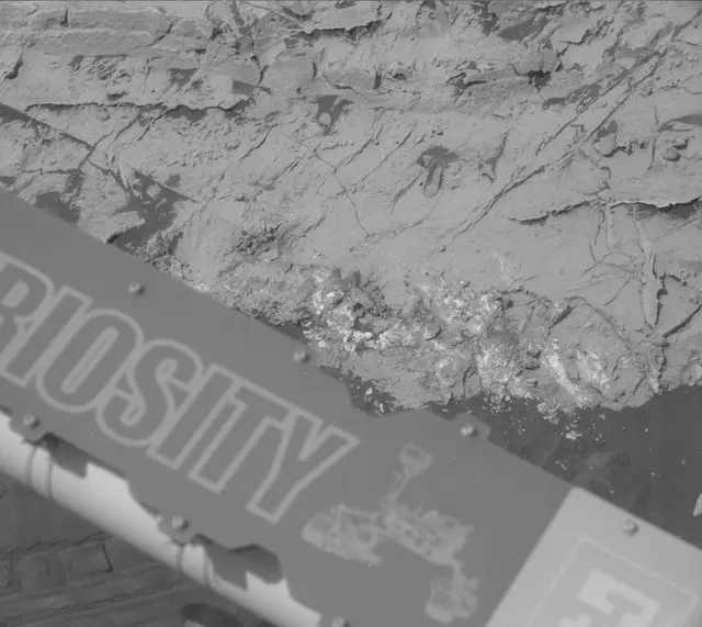 Sol 3086: Mast Camera (Mastcam)