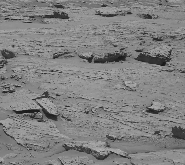 Sol 3086: Mast Camera (Mastcam)