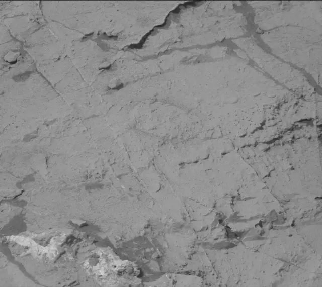 Sol 3086: Mast Camera (Mastcam)