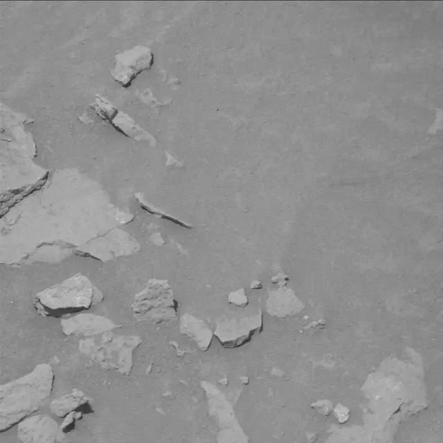 Sol 3086: Mast Camera (Mastcam)