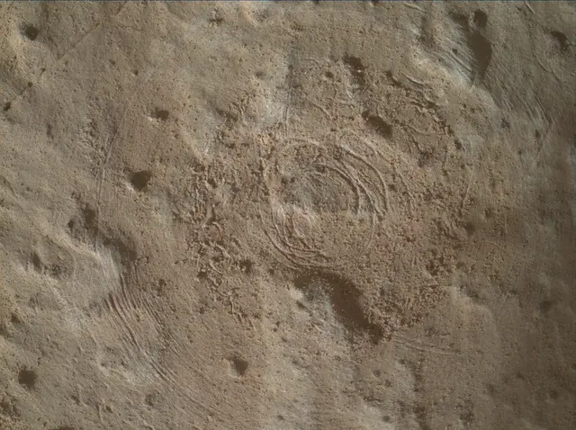 Sol 3086: Mars Hand Lens Imager (MAHLI)