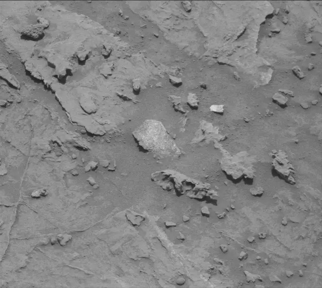 Sol 3088: Mast Camera (Mastcam)