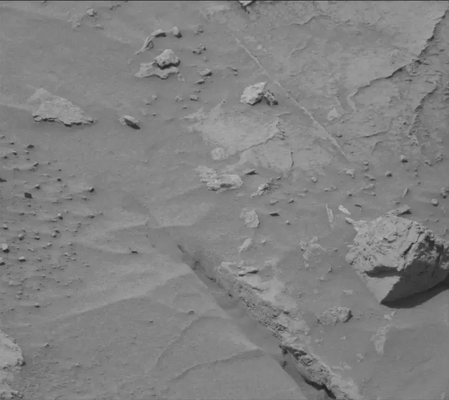 Sol 3088: Mast Camera (Mastcam)