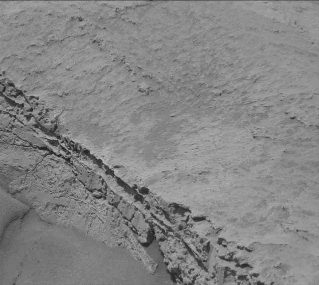 Sol 3088: Mast Camera (Mastcam)