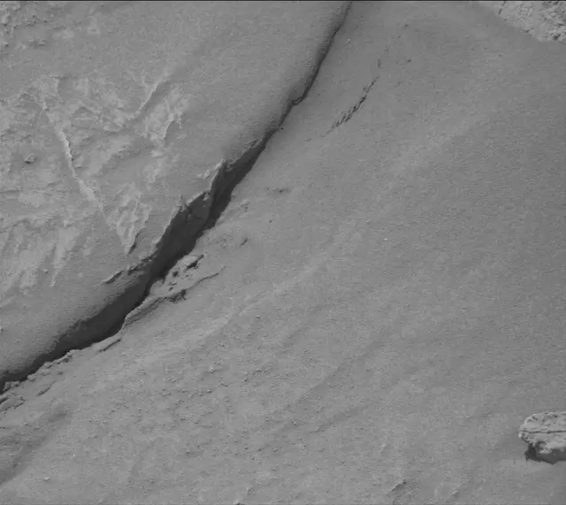 Sol 3088: Mast Camera (Mastcam)