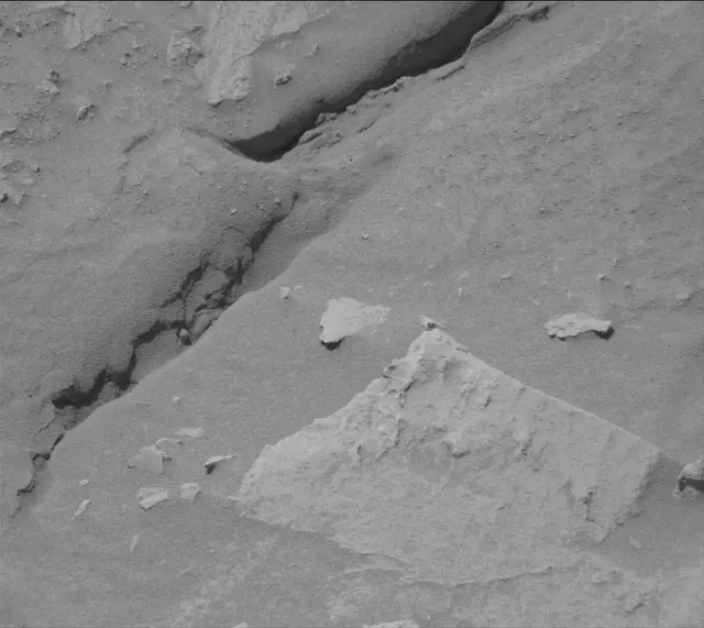 Sol 3088: Mast Camera (Mastcam)