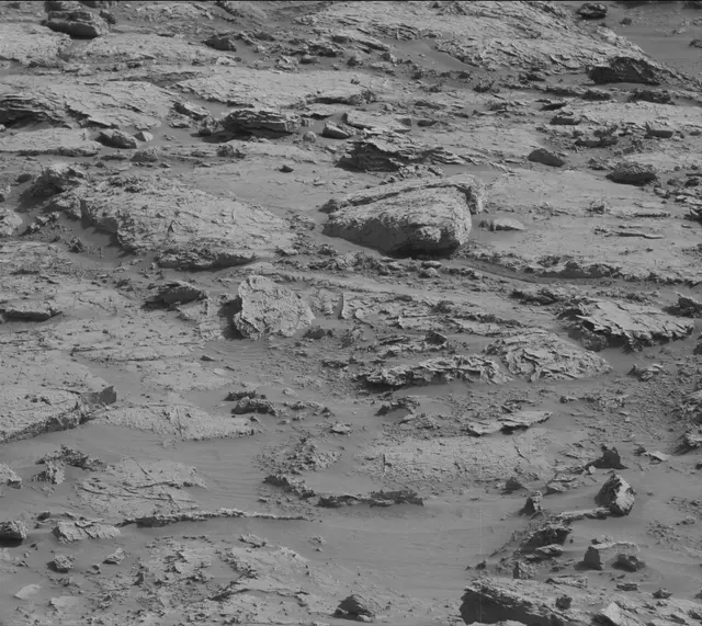 Sol 3090: Mast Camera (Mastcam)