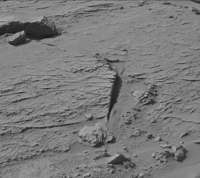 Sol 3090: Mast Camera (Mastcam)