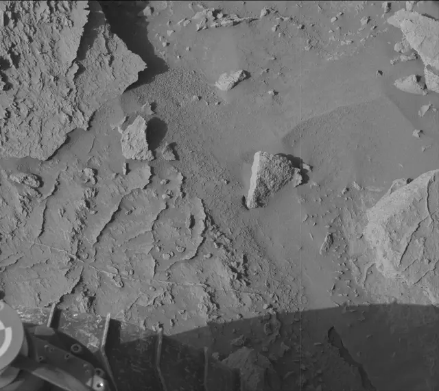 Sol 3090: Mast Camera (Mastcam)