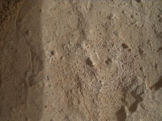 Sol 3092: Mars Hand Lens Imager (MAHLI)
