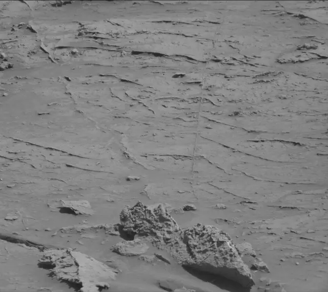 Sol 3093: Mast Camera (Mastcam)