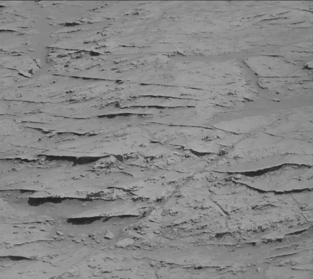 Sol 3093: Mast Camera (Mastcam)