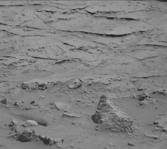 Sol 3093: Mast Camera (Mastcam)