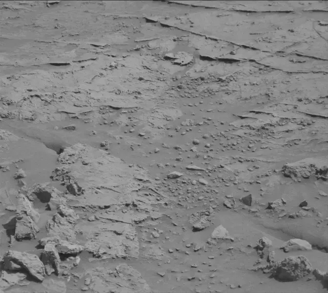 Sol 3093: Mast Camera (Mastcam)