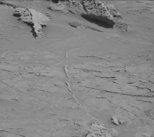 Sol 3093: Mast Camera (Mastcam)