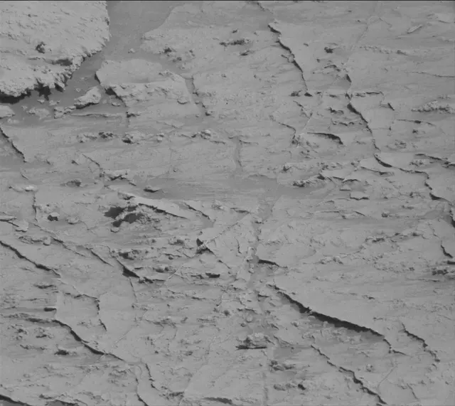 Sol 3093: Mast Camera (Mastcam)
