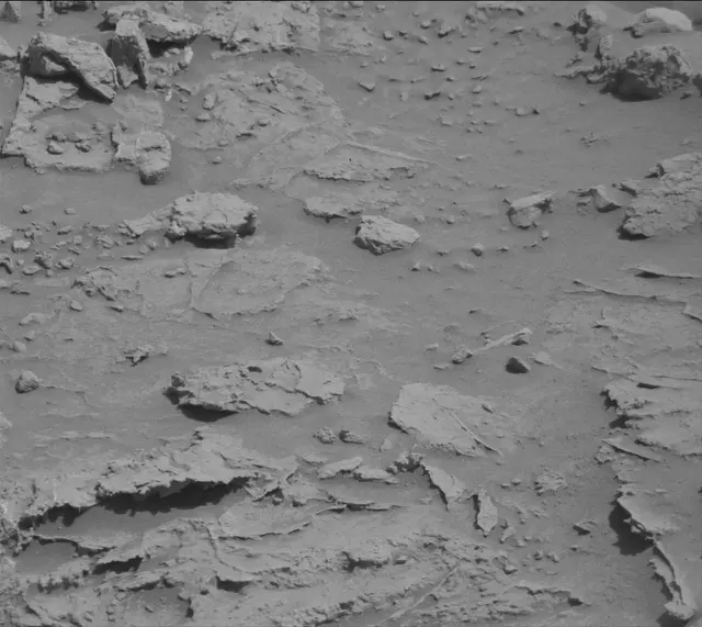 Sol 3093: Mast Camera (Mastcam)