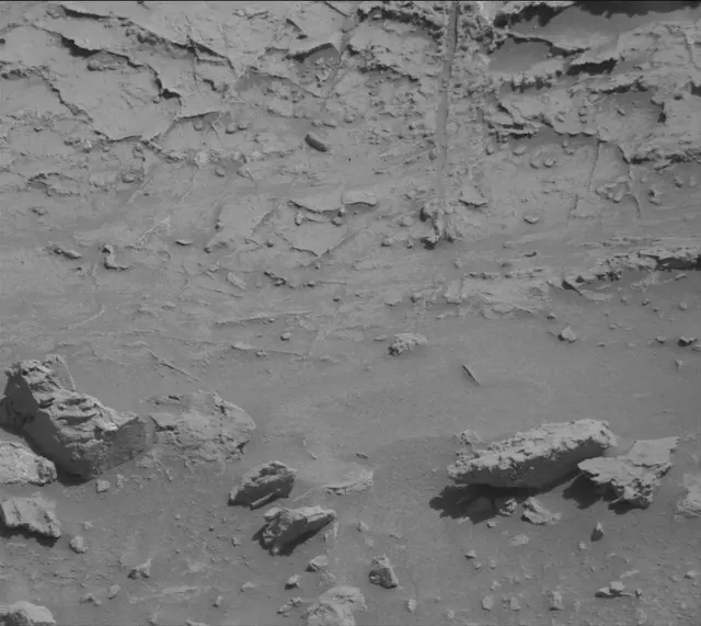 Sol 3093: Mast Camera (Mastcam)