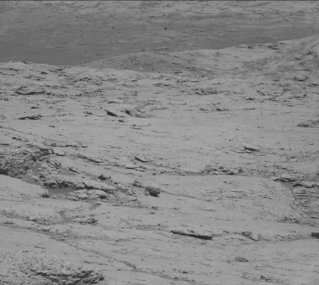 Sol 3095: Mast Camera (Mastcam)