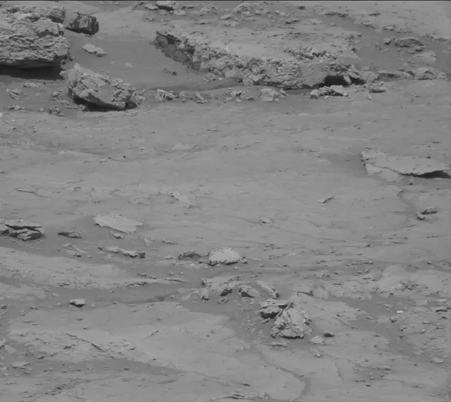 Sol 3095: Mast Camera (Mastcam)