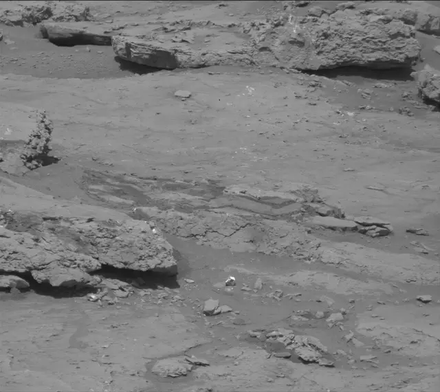 Sol 3095: Mast Camera (Mastcam)