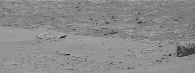 Sol 3096: Mast Camera (Mastcam)