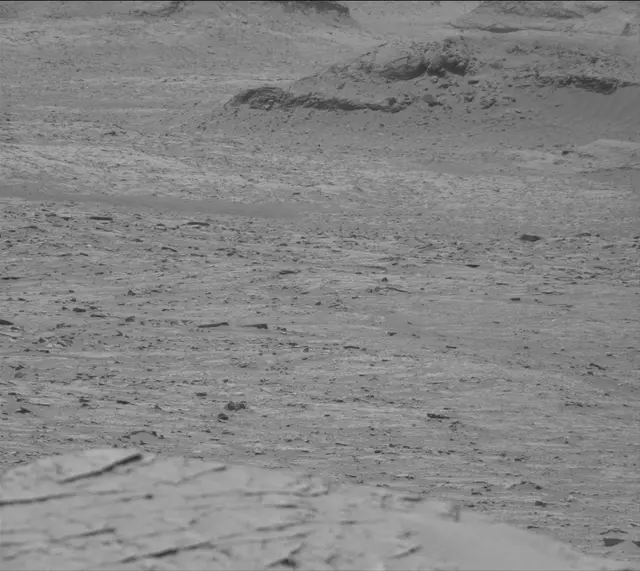 Sol 3096: Mast Camera (Mastcam)