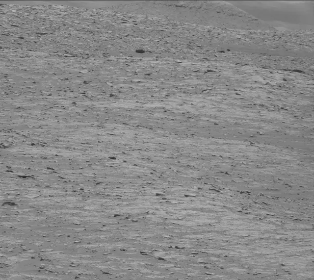 Sol 3096: Mast Camera (Mastcam)