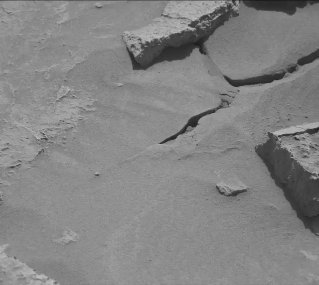 Sol 3099: Mast Camera (Mastcam)