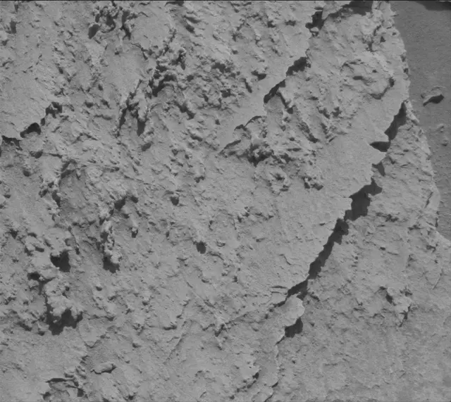 Sol 3099: Mast Camera (Mastcam)