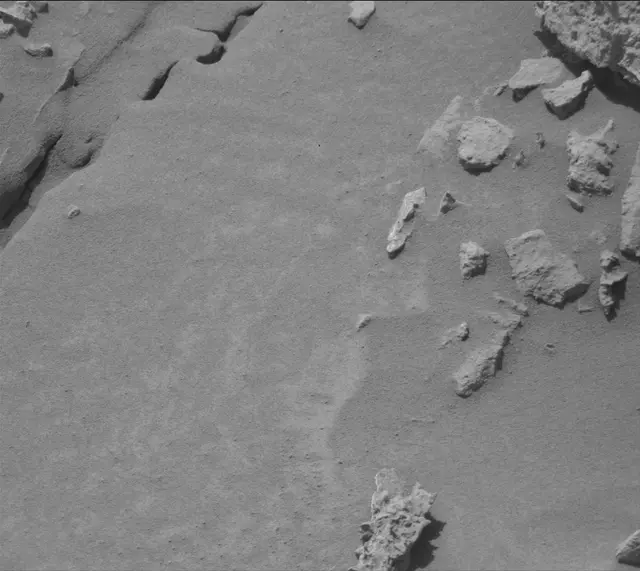 Sol 3099: Mast Camera (Mastcam)