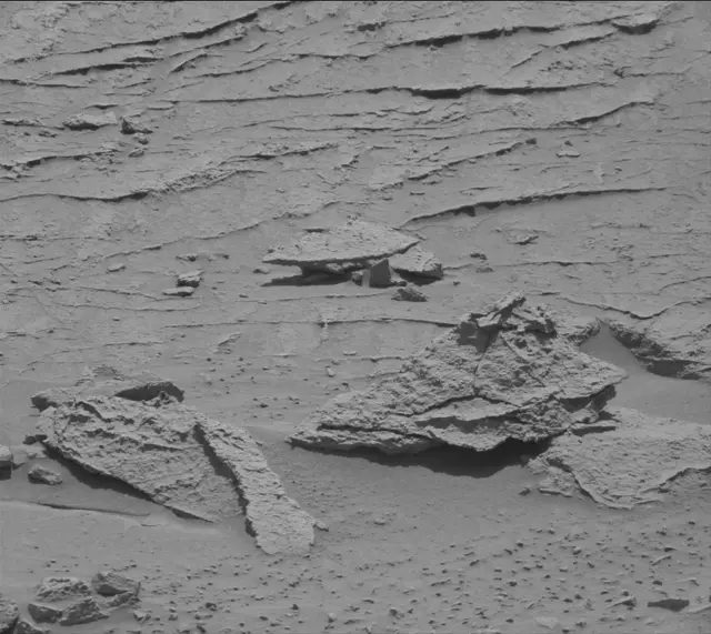 Sol 3099: Mast Camera (Mastcam)