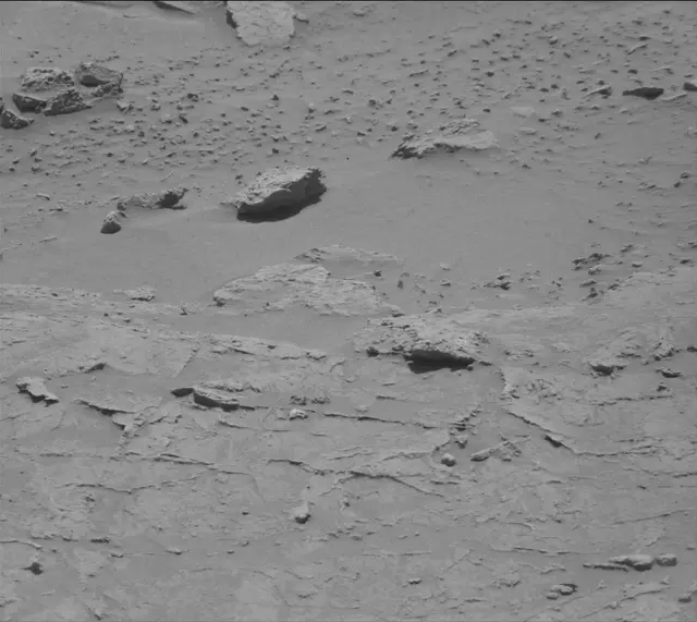 Sol 3099: Mast Camera (Mastcam)