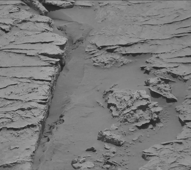 Sol 3100: Mast Camera (Mastcam)