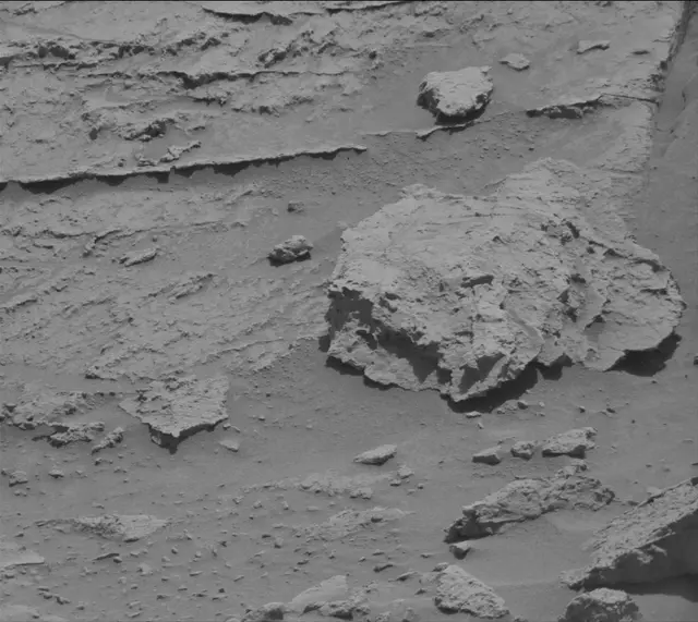 Sol 3100: Mast Camera (Mastcam)
