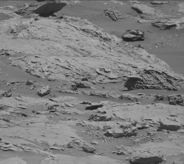 Sol 3101: Mast Camera (Mastcam)