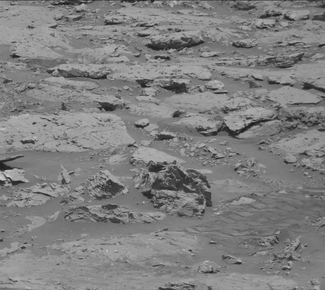 Sol 3101: Mast Camera (Mastcam)