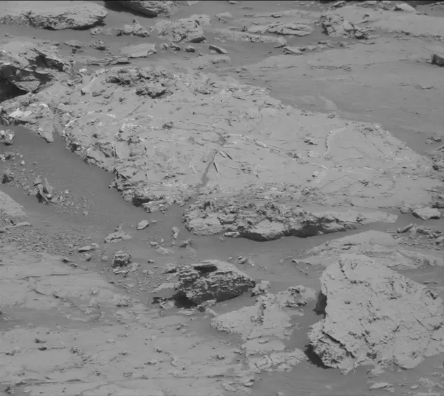 Sol 3101: Mast Camera (Mastcam)