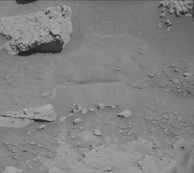 Sol 3101: Mast Camera (Mastcam)