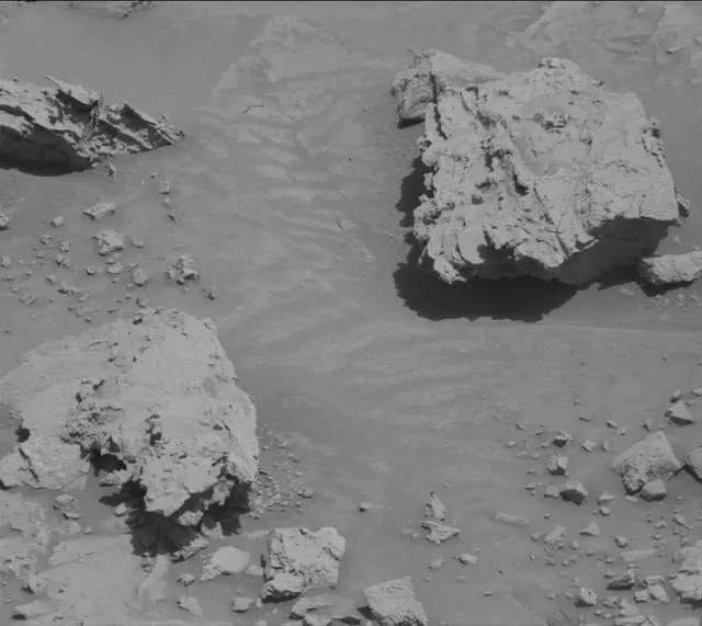 Sol 3101: Mast Camera (Mastcam)