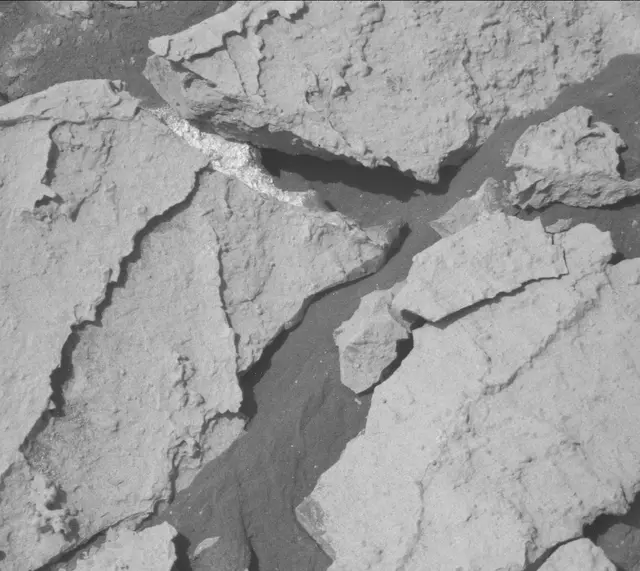 Sol 3101: Mast Camera (Mastcam)