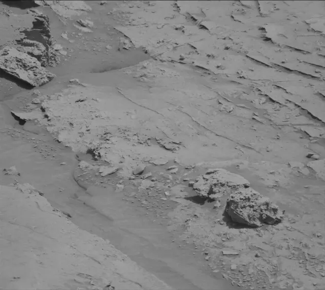Sol 3103: Mast Camera (Mastcam)
